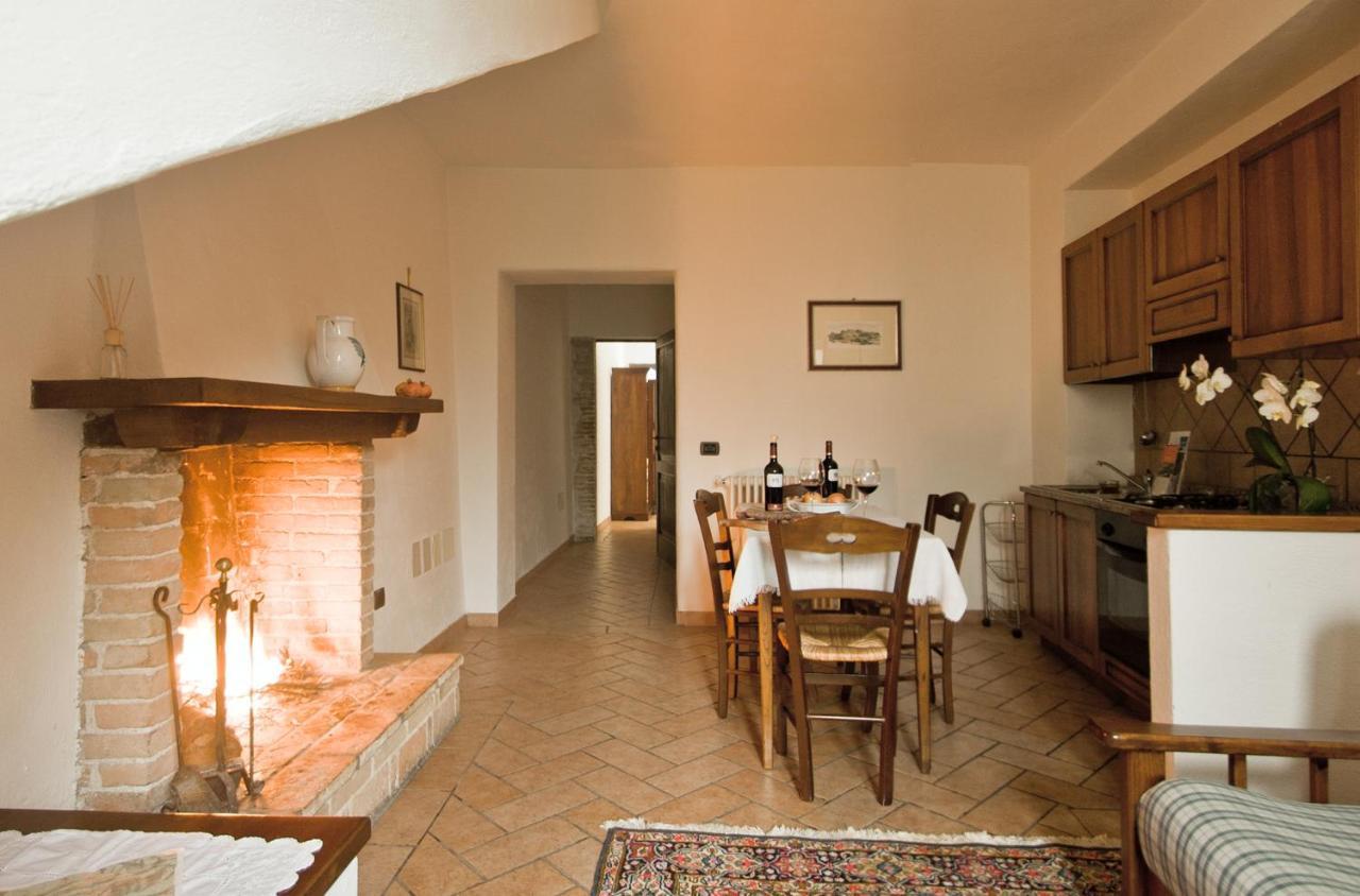 Borgo San Valentino Aparthotel Arrone Ngoại thất bức ảnh