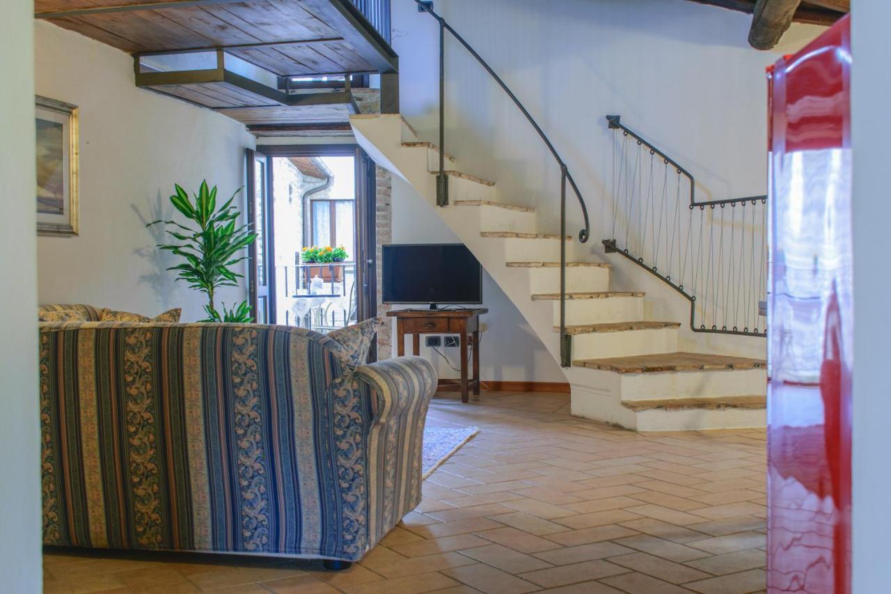 Borgo San Valentino Aparthotel Arrone Ngoại thất bức ảnh