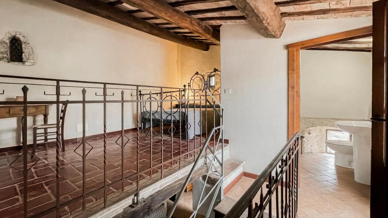 Borgo San Valentino Aparthotel Arrone Ngoại thất bức ảnh