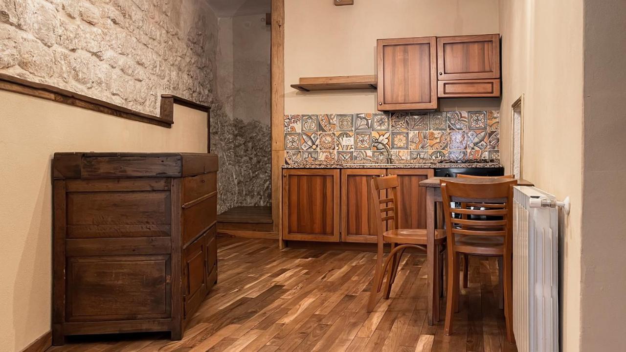 Borgo San Valentino Aparthotel Arrone Ngoại thất bức ảnh